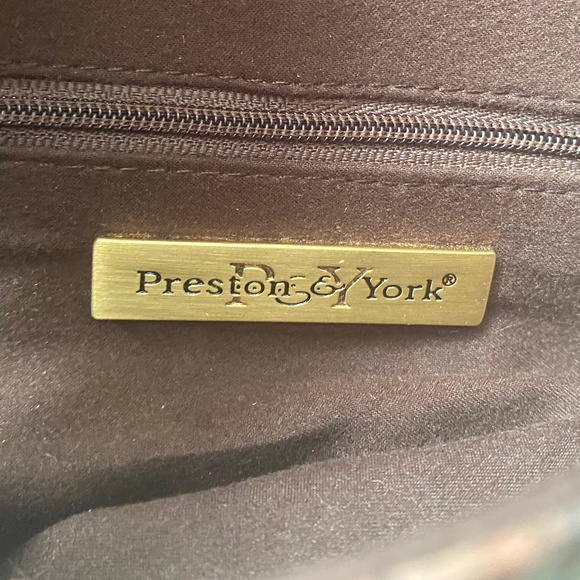 Preston & York Embossed Faux Crocodile Shoulder Bag - Picture 4 of 5